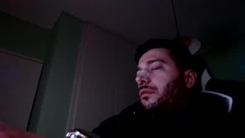 Snapshot of metalic18 chatting on December 2, 3:42 pm FunnyTimeHere online show from December 2, 3:42 pm