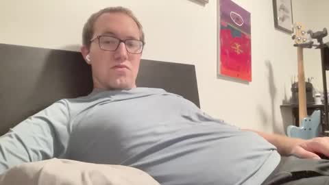 metallica92786 online show from October 17, 7:12 am