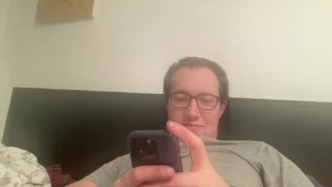 metallica92786 online show from February 26, 4:30 am