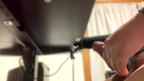 Just chilling online show from January 13, 10:23 am