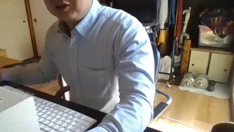 Just chilling online show from March 24, 3:45 am