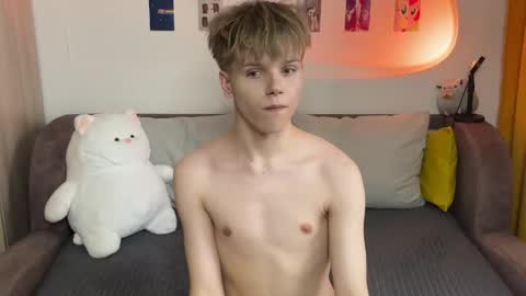 Arthur online show from May 31, 5:44 pm