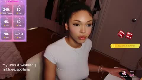 mew2wo online show from December 17, 5:36 am