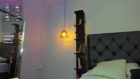 meylagia online show from March 3, 9:33 am