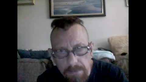 mhitch924 online show from June 8, 10:54 pm