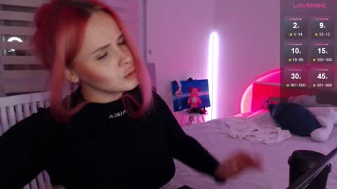 Alice online show from March 3, 9:59 pm