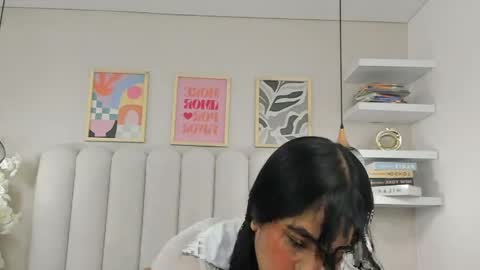 mia__bailey_ online show from April 9, 3:10 am