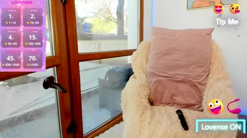 Mia  Milan online show from April 8, 7:22 am