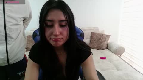 Snapshot of mia_and_eros chatting on October 23, 8:42 pm MIA AND EROS online show from October 23, 8:42 pm