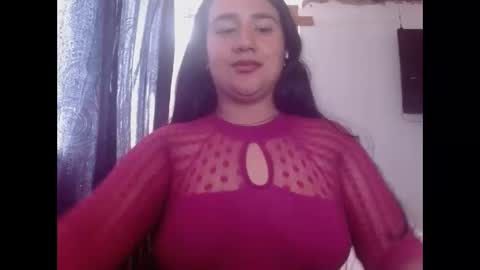 mia_beautiful1 online show from April 23, 6:53 pm