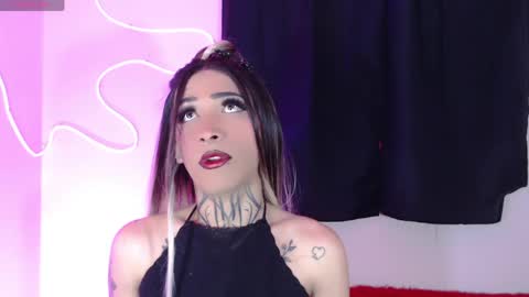 mia califa online show from May 11, 4:52 am