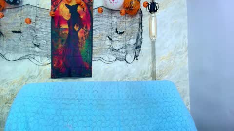 Mia  online show from November 4, 12:06 pm