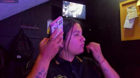 Snapshot of mia_daniela_ chatting on October 24, 2:45 am Mia daniela  online show from October 24, 2:45 am