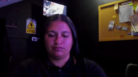 Snapshot of mia_daniela_ chatting on October 3, 6:21 am Mia daniela  online show from October 3, 6:21 am