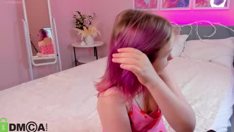 Mia online show from September 23, 2:38 am