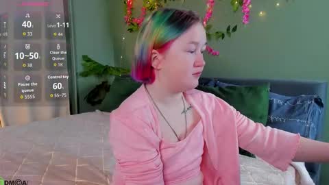 Mia online show from December 20, 2:51 am