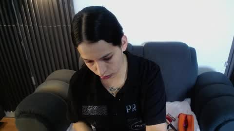 mia_garcia28 online show from May 15, 1:40 pm