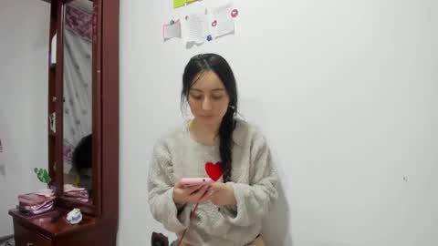 mia kaneee online show from January 13, 3:36 pm