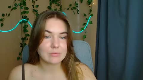 mia_lemm online show from February 27, 9:13 am