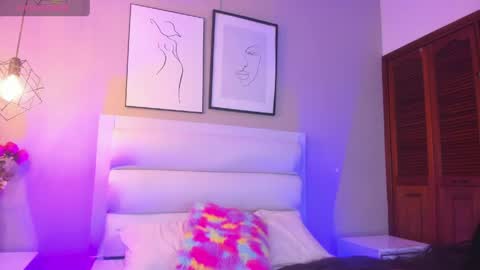 mia levy online show from April 28, 6:34 pm