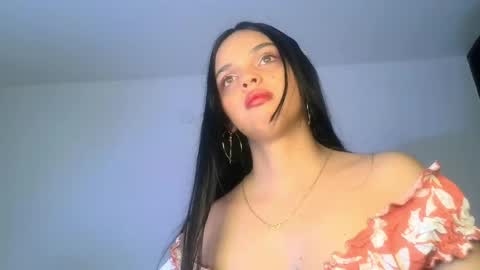 mia lucy 21 online show from June 3, 5:32 am