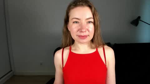 Mia online show from February 22, 2:30 pm