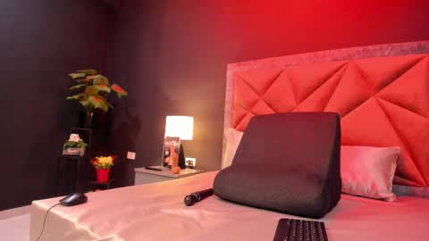 MIA  online show from October 16, 7:02 pm