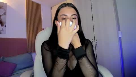 Mia Nevaeh - follow me online show from June 24, 8:38 pm