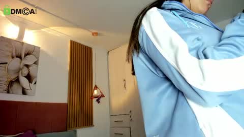 Mia Nevaeh - follow me online show from June 16, 8:02 pm