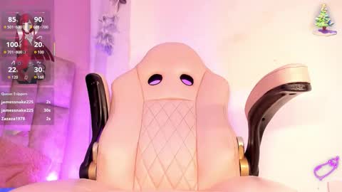 mia_royal online show from December 20, 11:01 pm