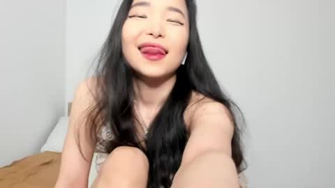  Your Soyun  online show from May 9, 12:22 pm
