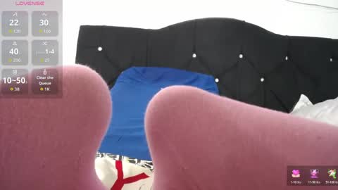 Mia online show from March 18, 5:46 am