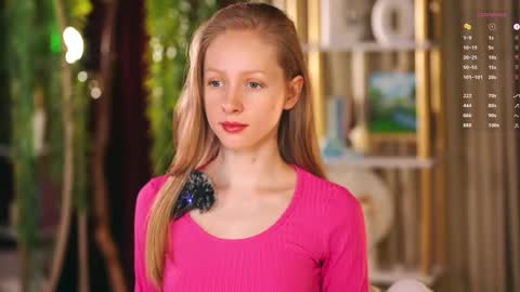 Mia online show from March 13, 1:14 pm