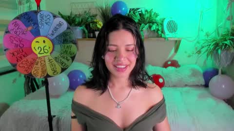 Miaa online show from December 3, 7:25 pm