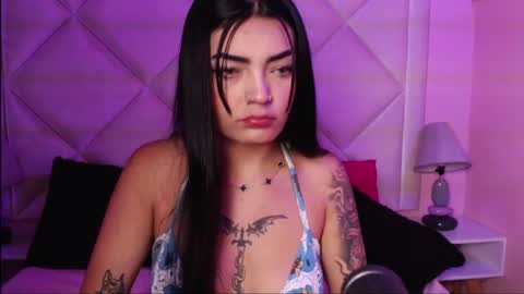 Alexandra online show from December 1, 2:04 pm