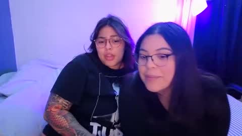 Mia online show from February 18, 4:34 am