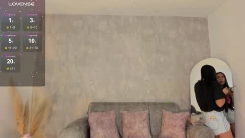 miacooper online show from March 6, 12:30 pm