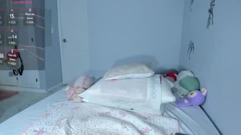 Mia Engels  online show from February 25, 12:09 pm