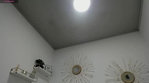 Miah Collins online show from September 18, 11:25 am