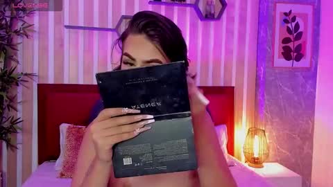 Mia Connor online show from October 29, 9:26 pm