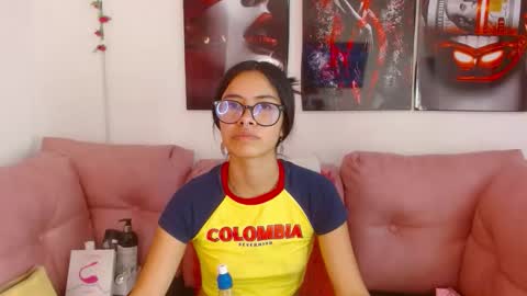 miahotcs online show from March 26, 5:29 pm