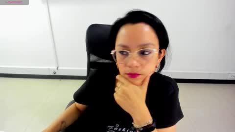 Mia  online show from January 16, 4:32 am