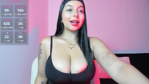 Mia Fernandez online show from November 27, 11:56 pm