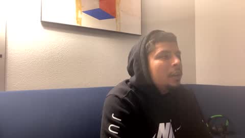 miamiclos1 online show from February 21, 3:45 am