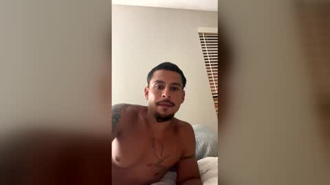 miamiclos1 online show from May 28, 4:54 am