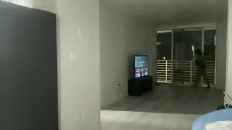 MiamiWorld online show from February 28, 2:04 am