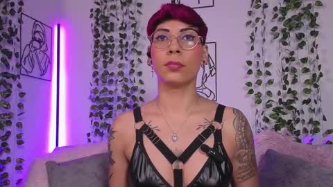 Mia Morgann online show from March 29, 3:46 pm