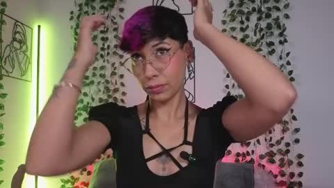 Mia Morgann online show from May 20, 12:00 pm