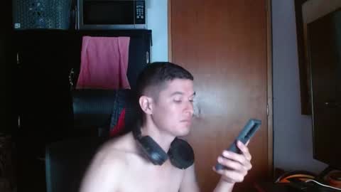 Snapshot of miaou_miaou chatting on February 23, 3:45 am miaou_miaou online show from February 23, 3:45 am