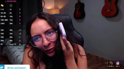 MIAPORTMANN online show from December 16, 12:16 pm